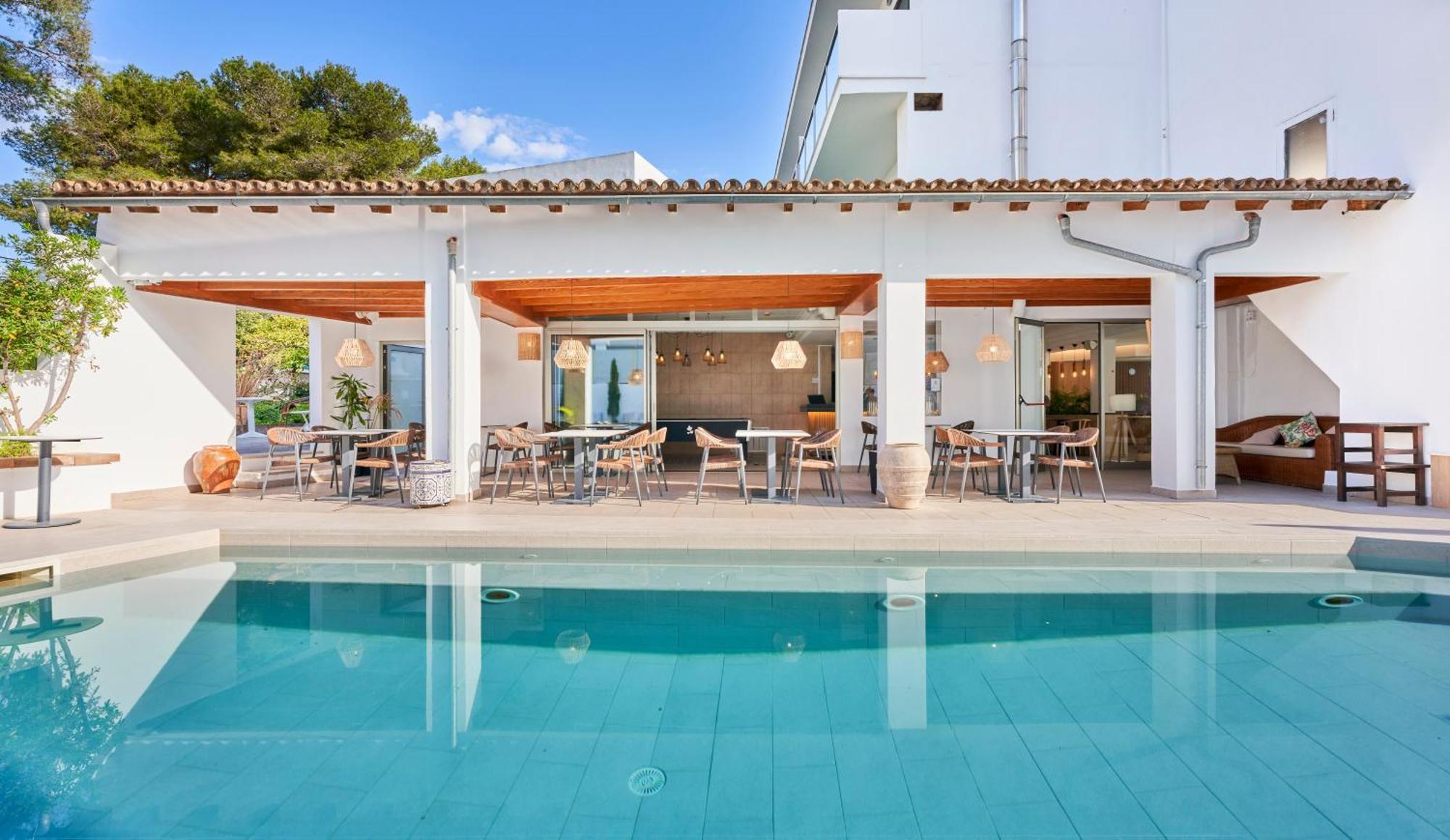 Flacalco Hotel & Apartments Cala Ratjada  Ngoại thất bức ảnh