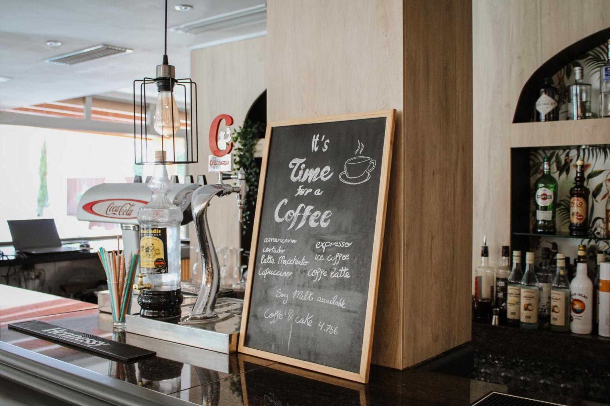 Flacalco Hotel & Apartments Cala Ratjada  Ngoại thất bức ảnh