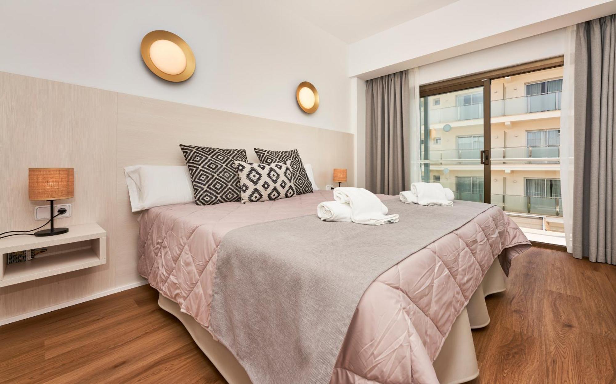 Flacalco Hotel & Apartments Cala Ratjada  Ngoại thất bức ảnh